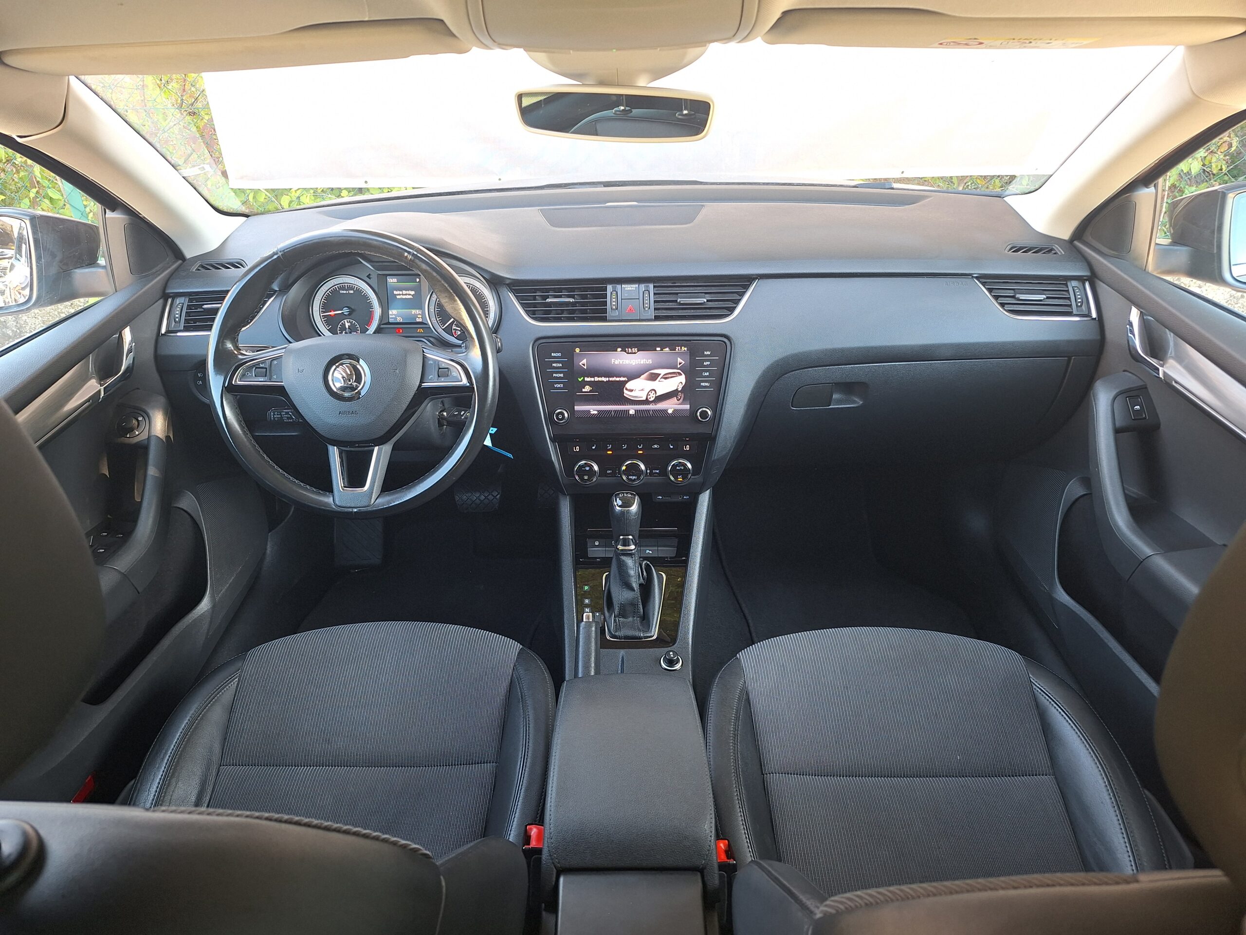 
								Skoda Octavia Kombi 2,0 TDI Style DSG full									