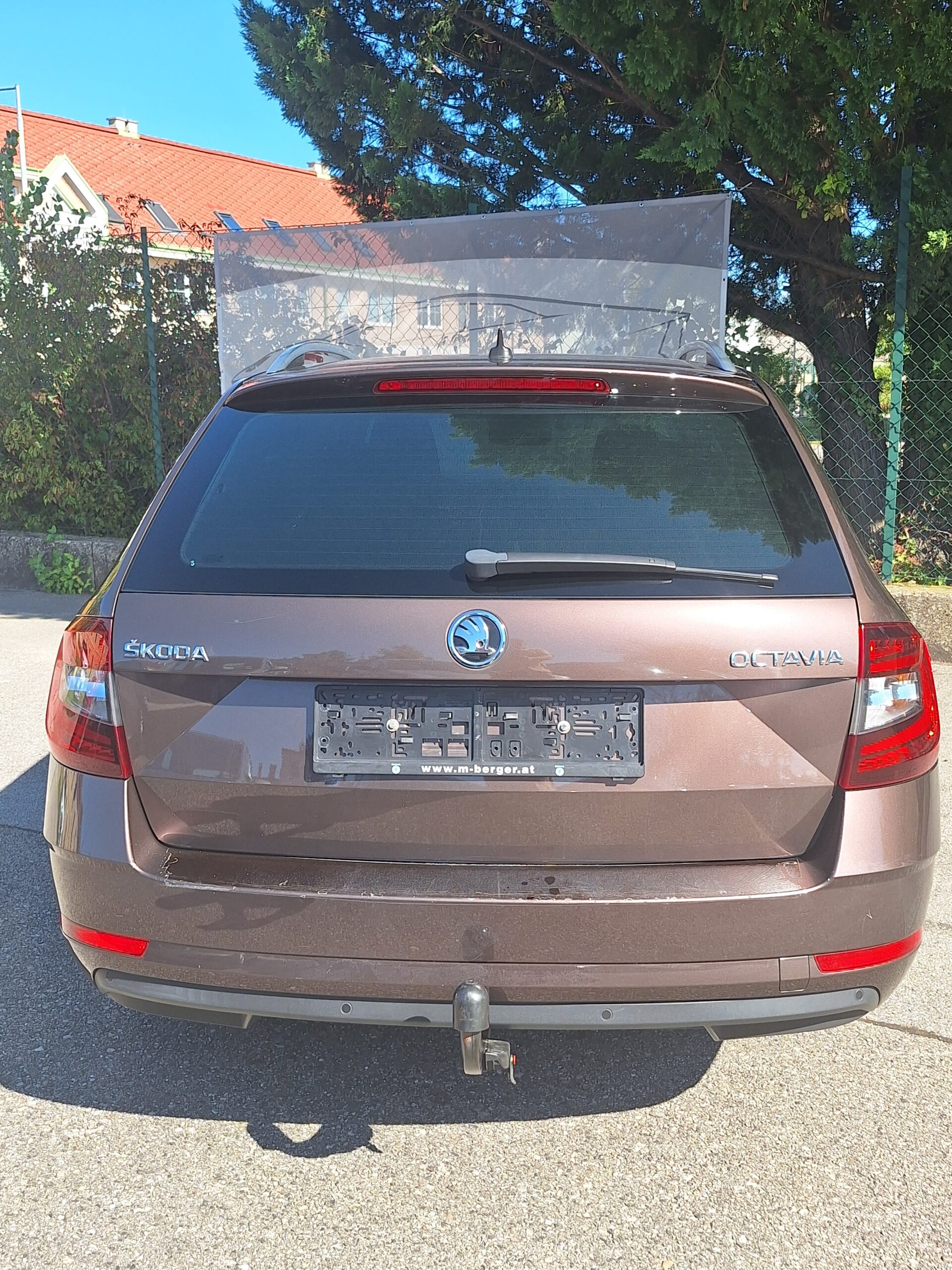 
								Skoda Octavia Kombi 2,0 TDI Style DSG full									