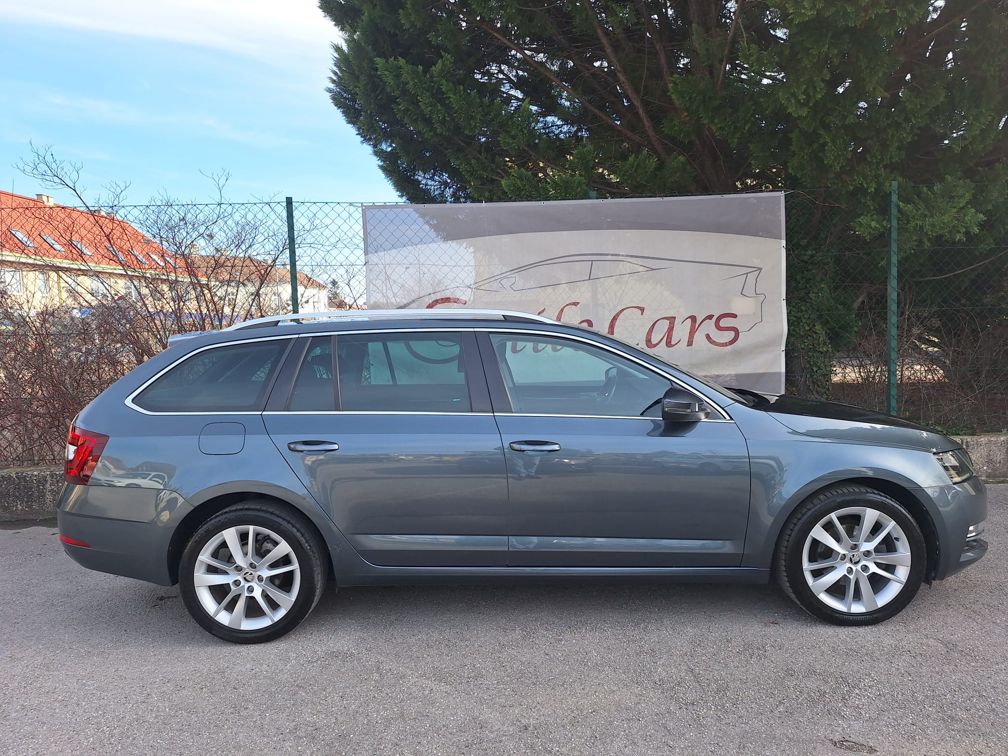 
								Skoda Octavia Combi 1.6 TDI Style Limited full									